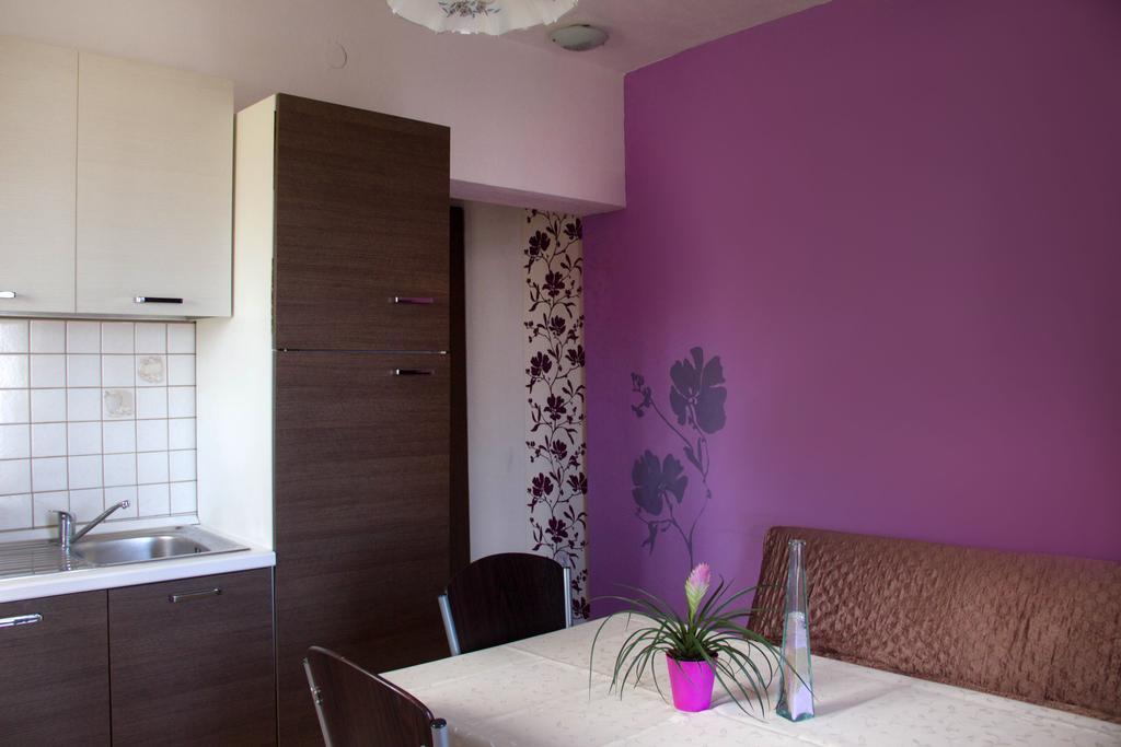 Apartments Tomisa Split Pokoj fotografie