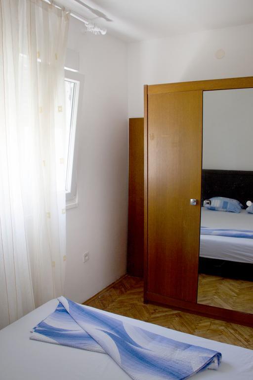 Apartments Tomisa Split Pokoj fotografie
